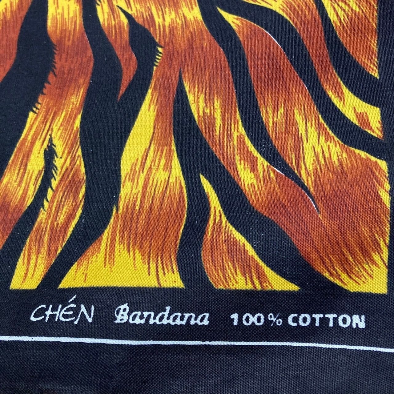 バンダナ 虎柄 トラ柄 タイガー 新品 アクセサリー 小物 メンズ