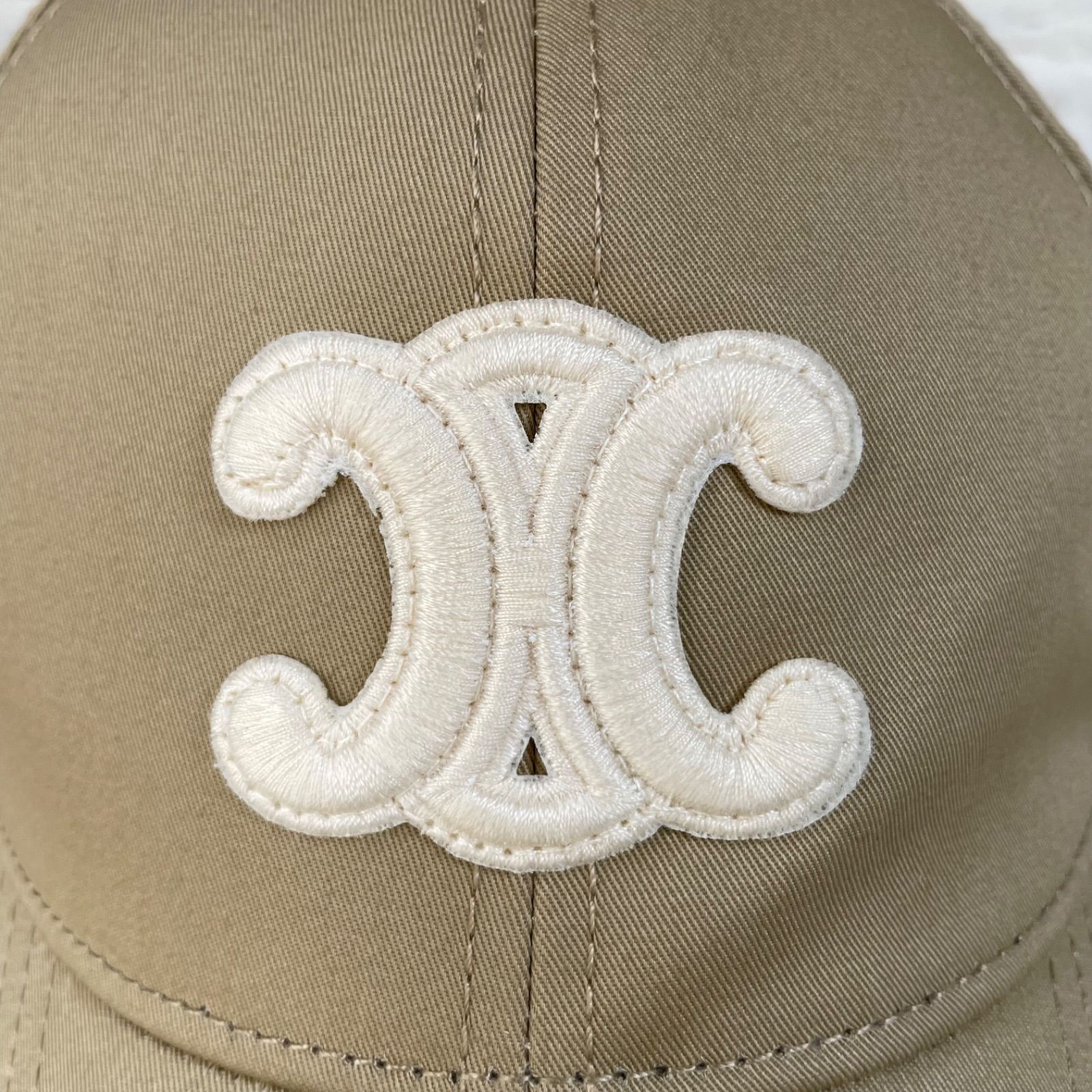 CELINE セリーヌ トリオンフ ベースボールキャップ ベージュ M - メルカリ