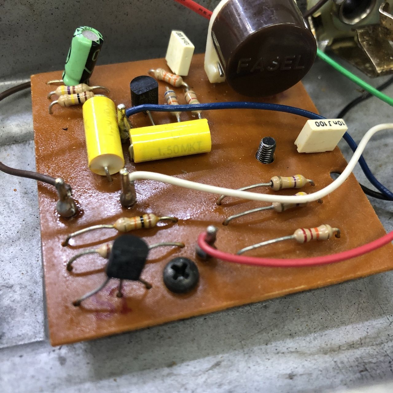 JEN Cry Baby Super 250.422 赤Fasel f146 - メルカリ