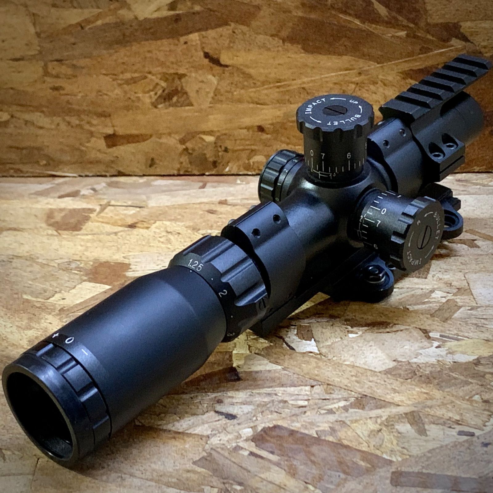 SIGHTRON TR-X FALCON 1.25-4.5X24IR - メルカリ