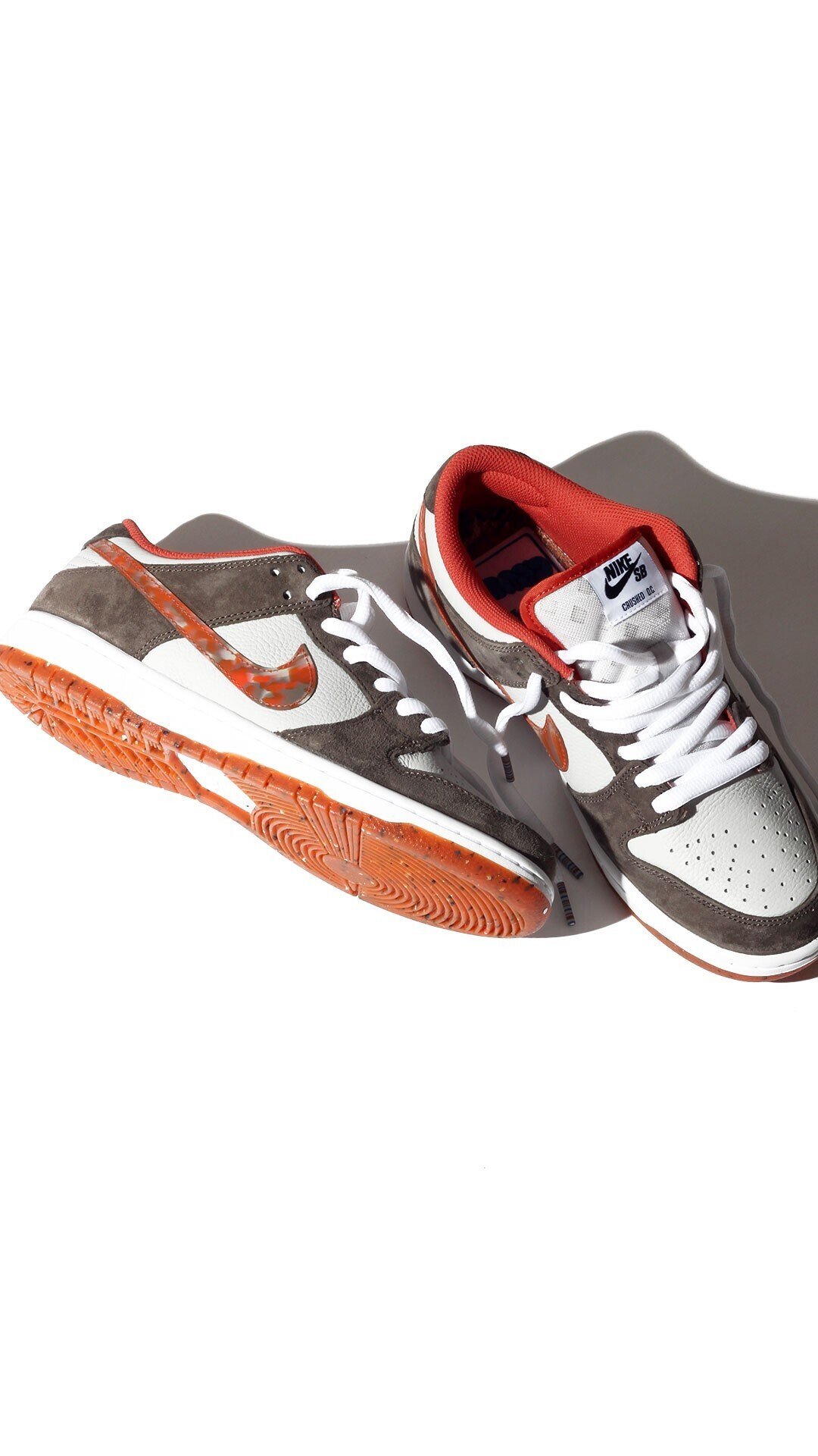 CRUSHEDが作ったNIKE SB DUNK LOWとプラザと憧れのアメリカ