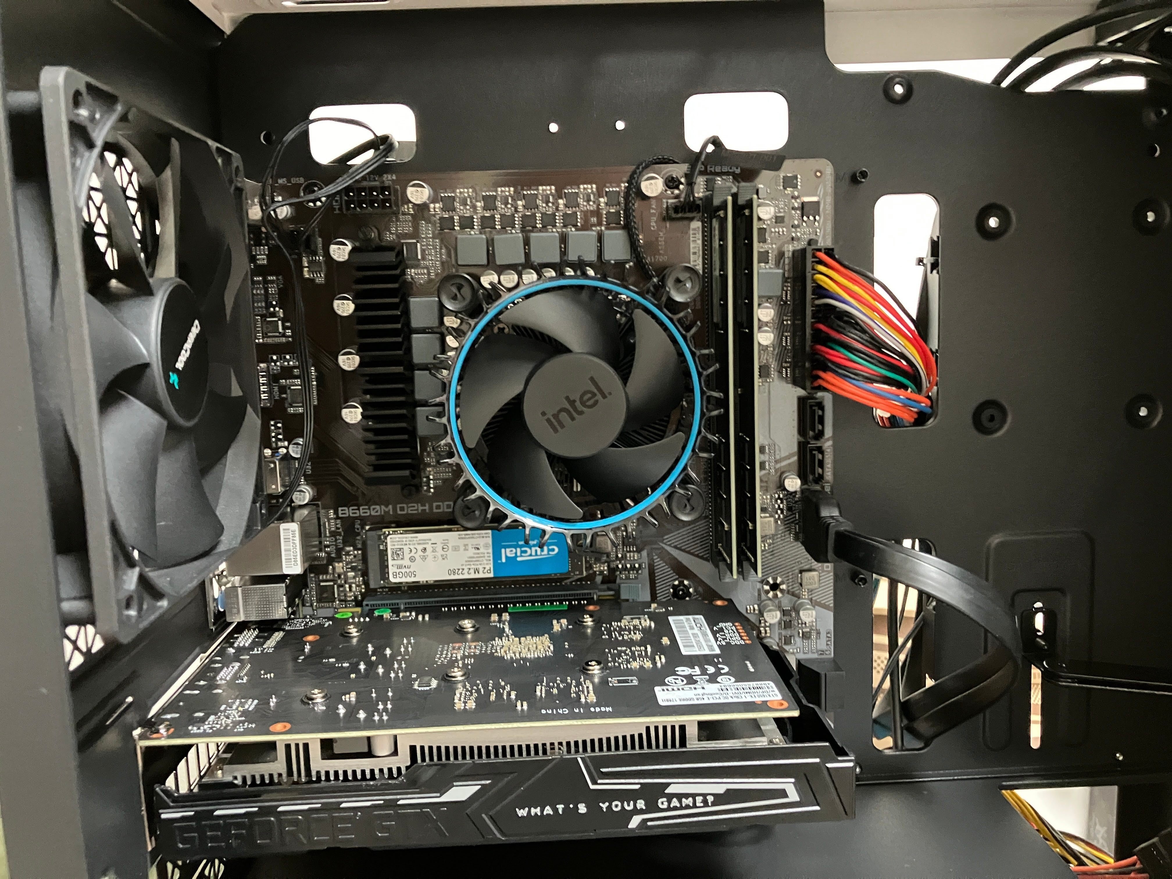 20年ぶりくらいに自作PCを組み立てた｜Ratty123