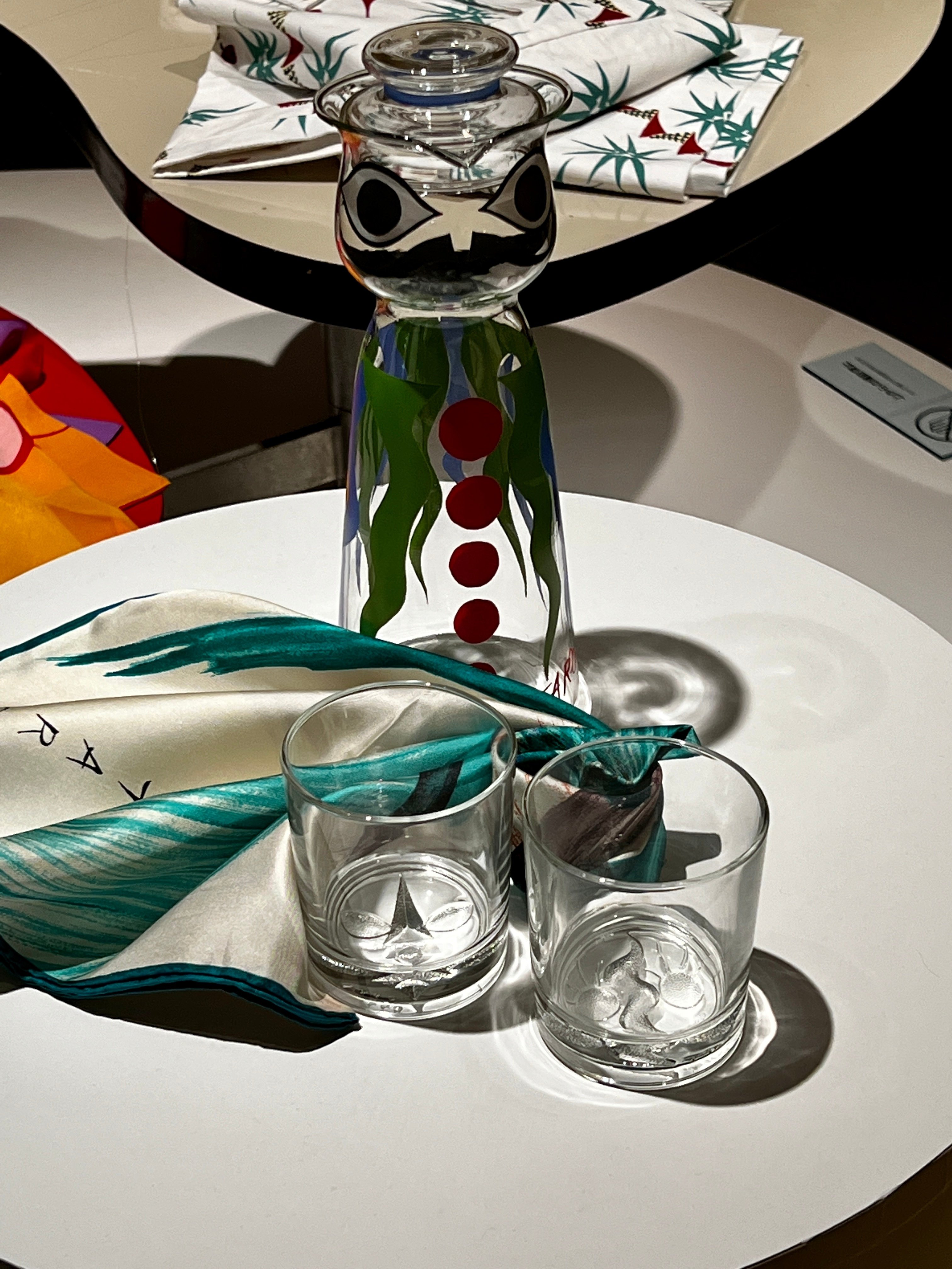 岡本太郎のギョロリとした目ににらまれるととても楽しい | アート