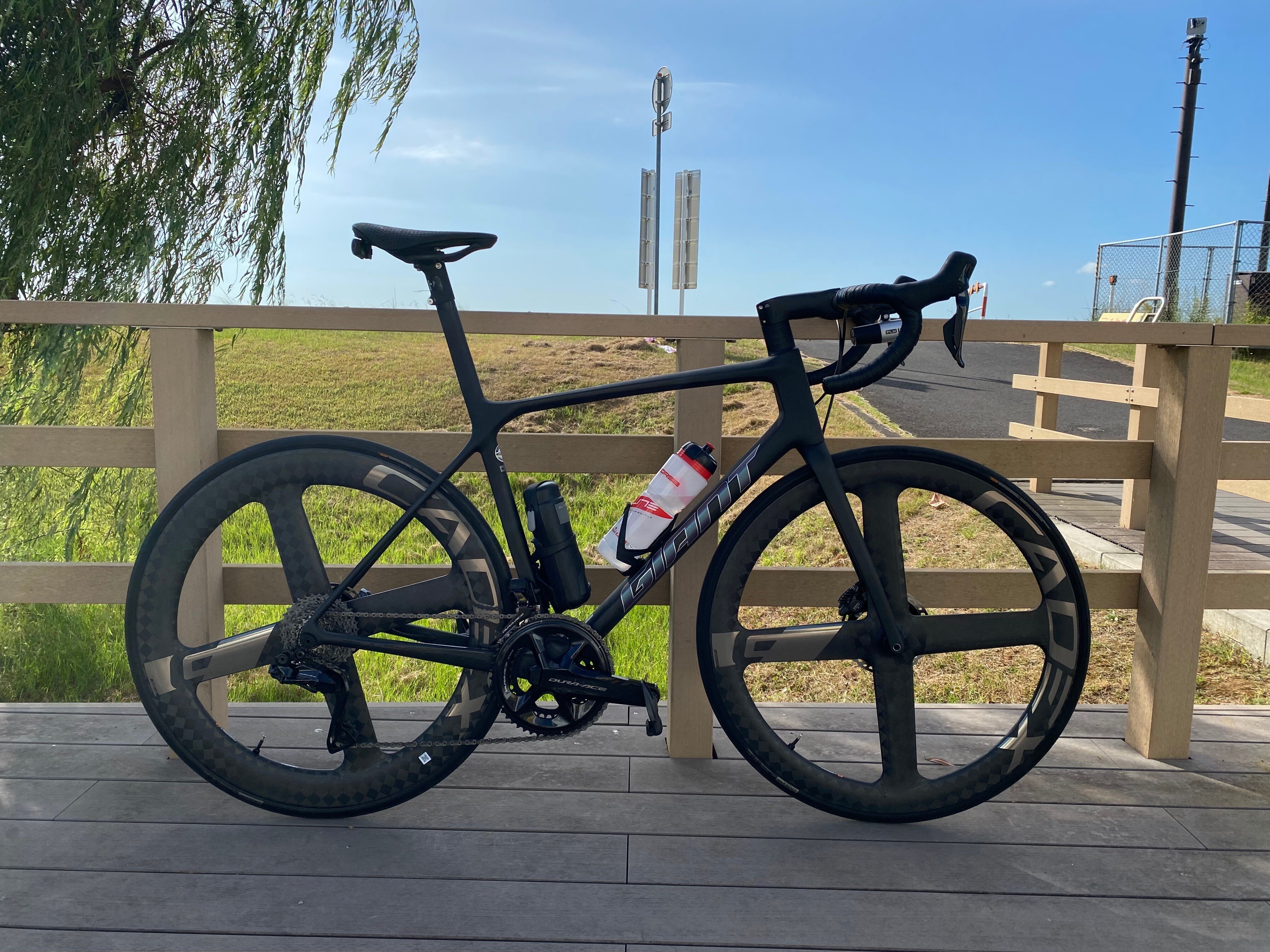 1ペア限定 旧定価オファー』CADEX MAX 40 / CADEX 50 ULTRA 予約特典