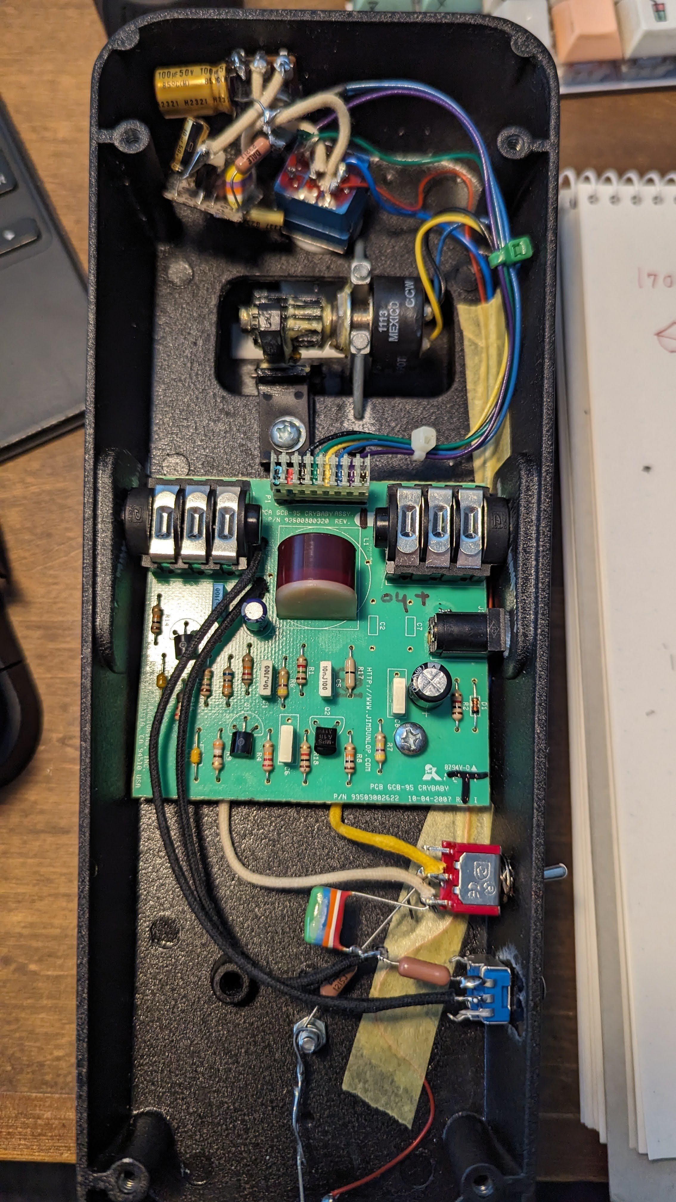 ワウペダル GCB-95 トゥルーバイパス LED ブーストノブ付き ワウペダル