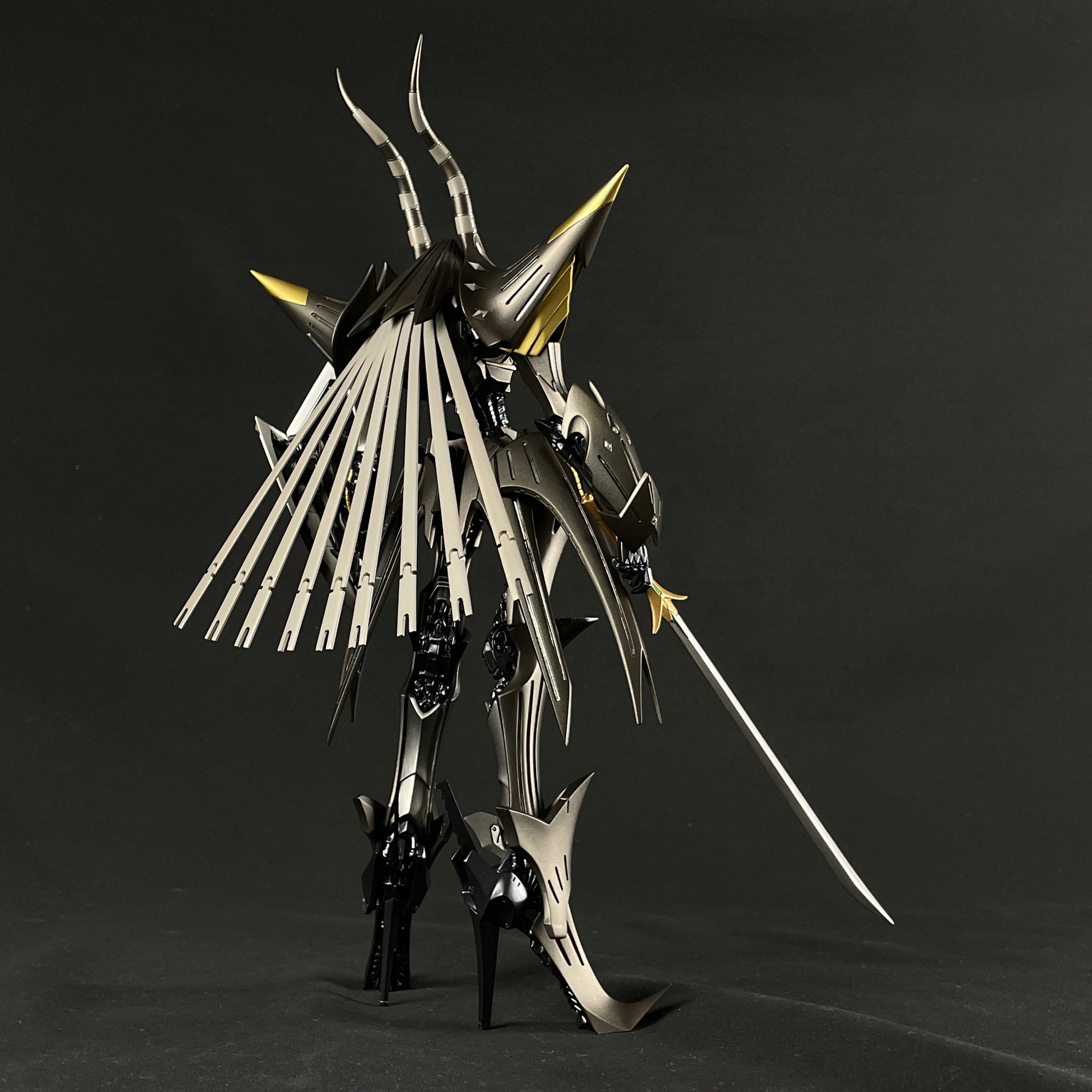 SAV1/100『ファントム マドラ・モイライ騎』（ボークス）｜May dé