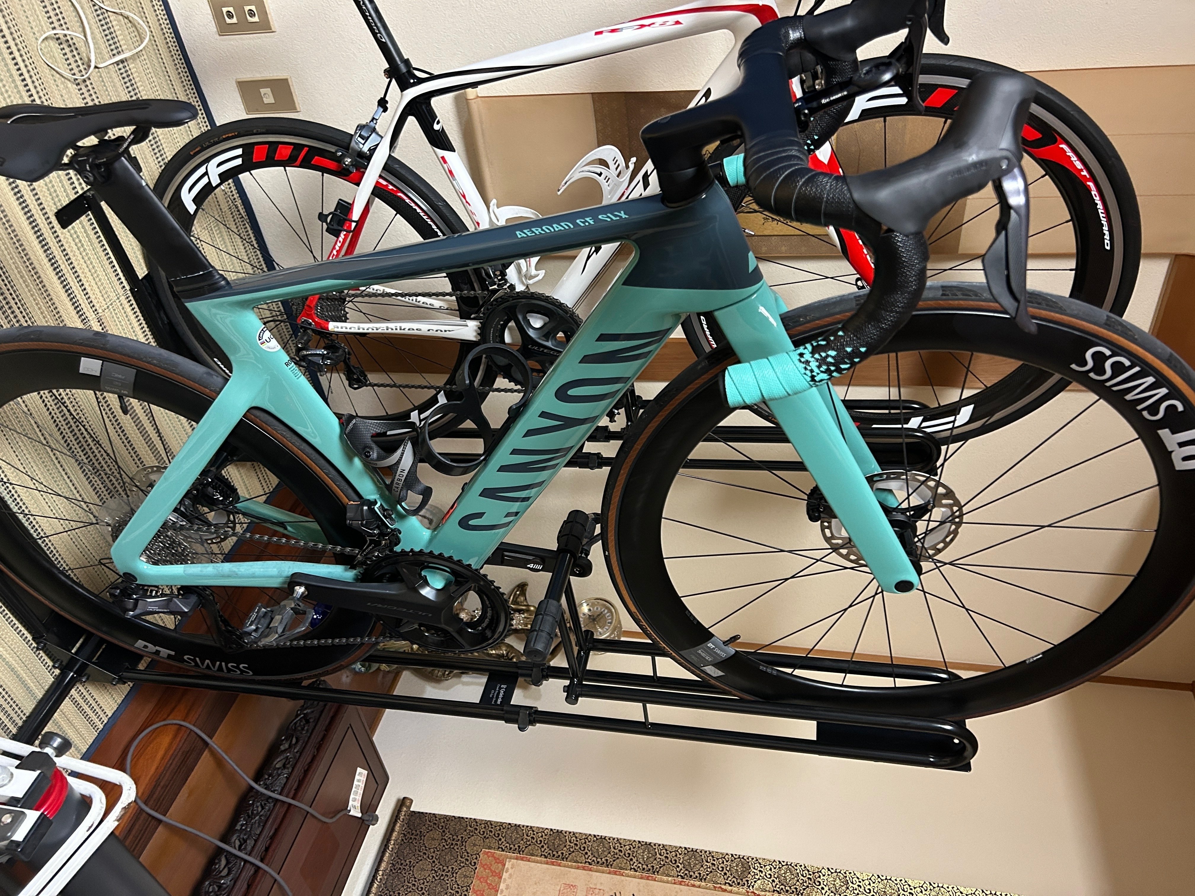 CANYON ロードバイク ホイール抜き ES220F31 canyon AERODE CF SLX