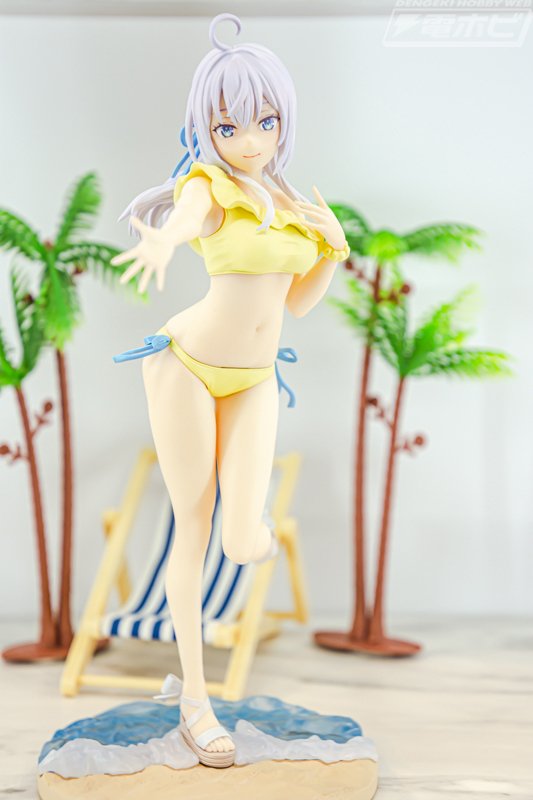 時々ボソッとロシア語でデレる隣のアーリャさん』水着のアーリャ