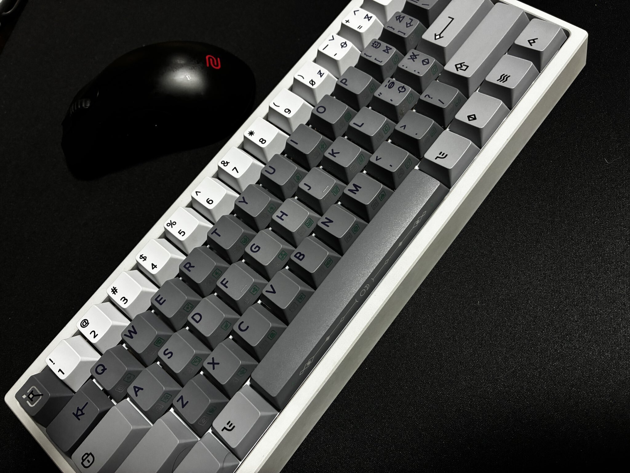 YODALL Nexus61sってどんなやつ？最近話題の謎PCBを調べてみた｜でりあ。