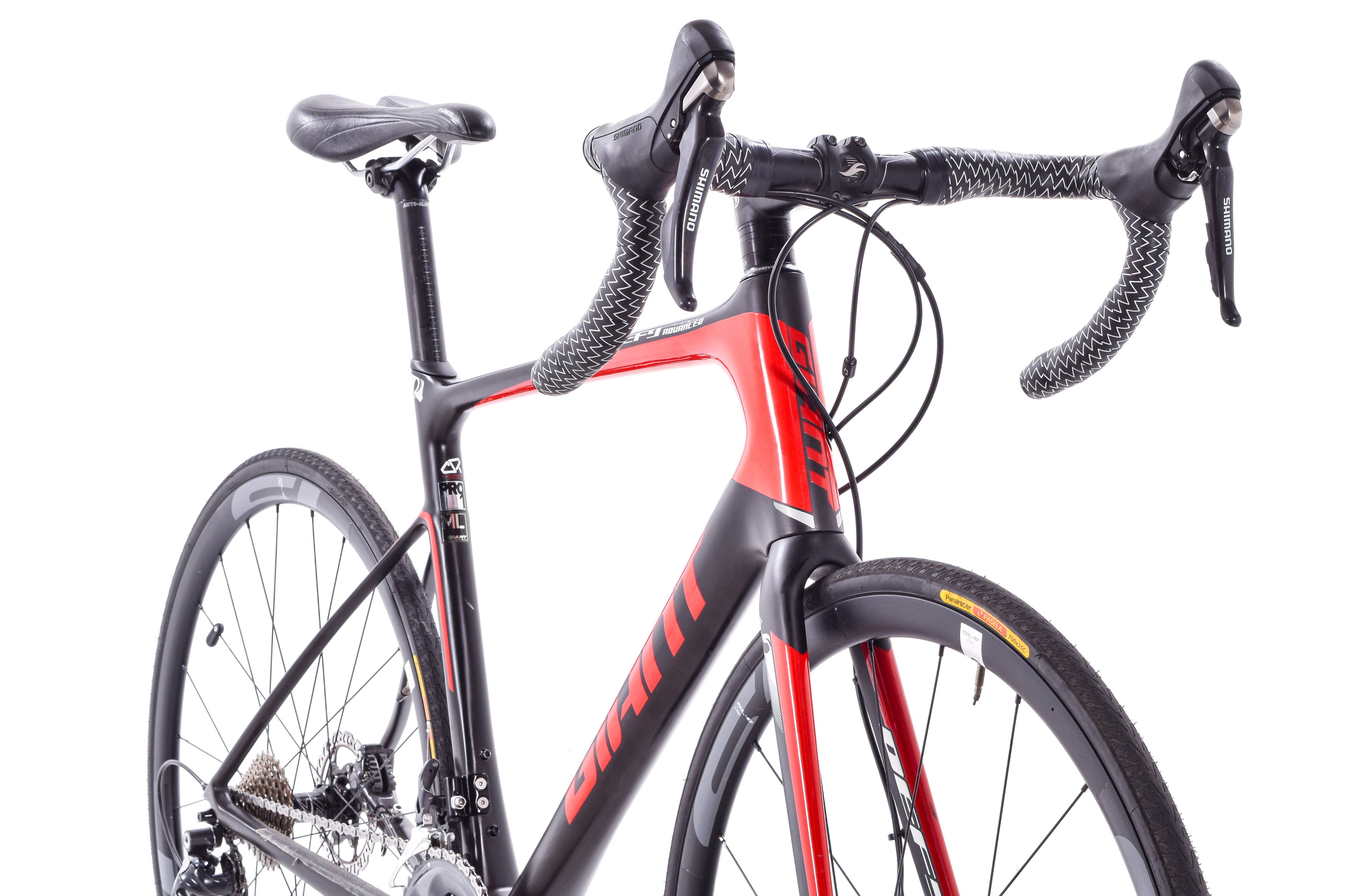 USED 2015 Giant Defy Advanced Pro 1 Disc Carbon Road Bike M/L Shimano