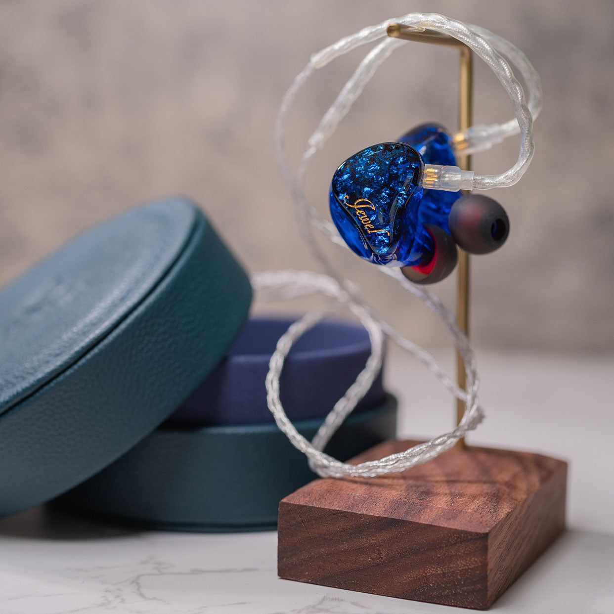 Aroma Audio Jewel - Tribrid Flagship IEM – Audio Essence