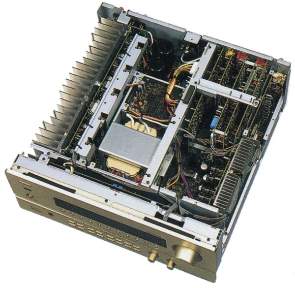 DENON AVC-3800(AVC-3800-N)の仕様 デノン/デンオン