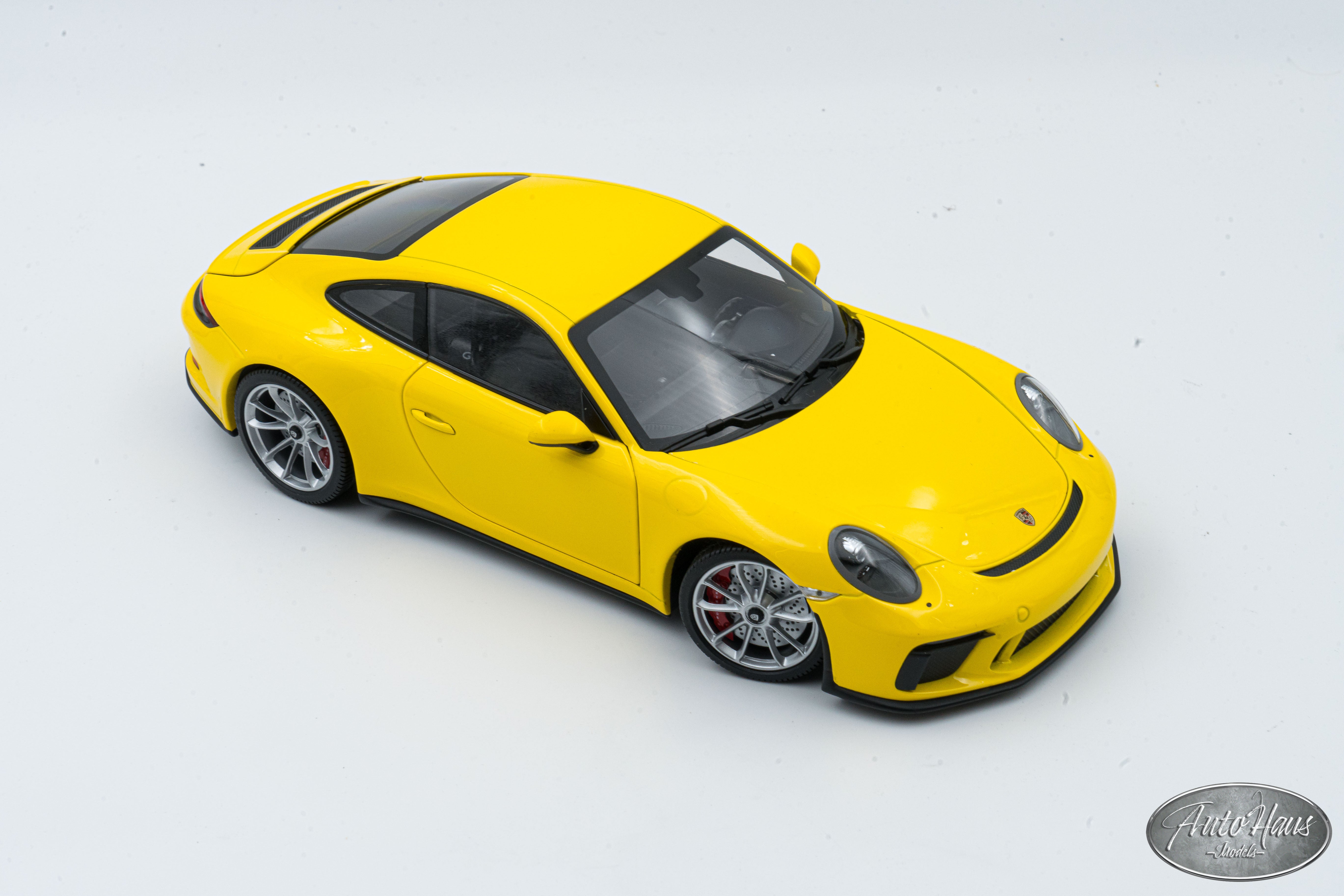 1/18 Minichamps Porsche 911 (991) GT3 Touring Yellow – AutoHaus Models