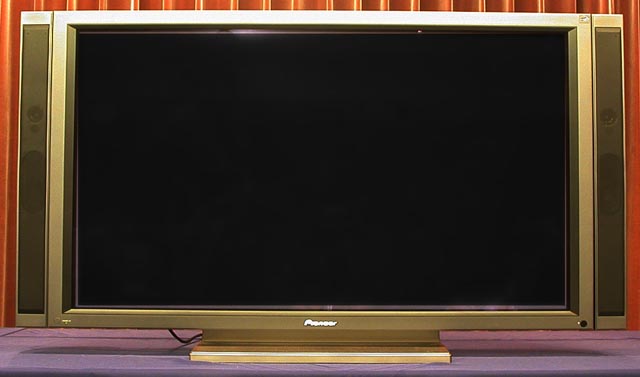 パイオニア、新型プラズマディスプレイの内覧会を実施