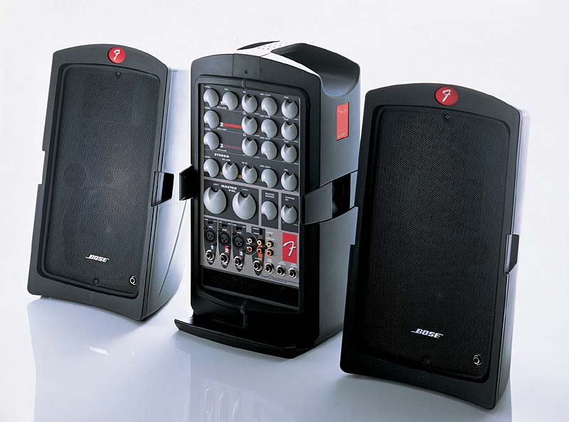 ボーズ、合体させて持ち運べるPAシステム
