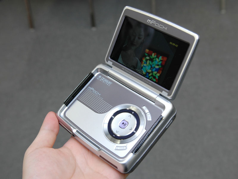 PQI、HD出力も可能なポータブルビデオプレーヤー