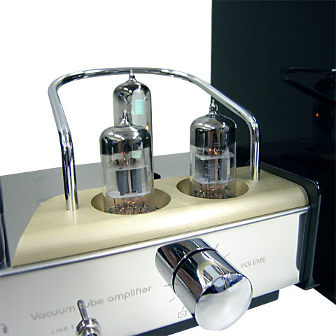 RWC、真空管アンプのiPod用スピーカーシステムを発表 真空管アンプ RWC