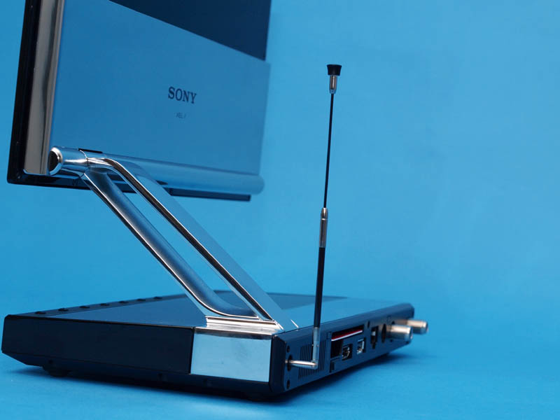 夢の超薄型有機ELテレビ。ソニー「XEL-1」を試す