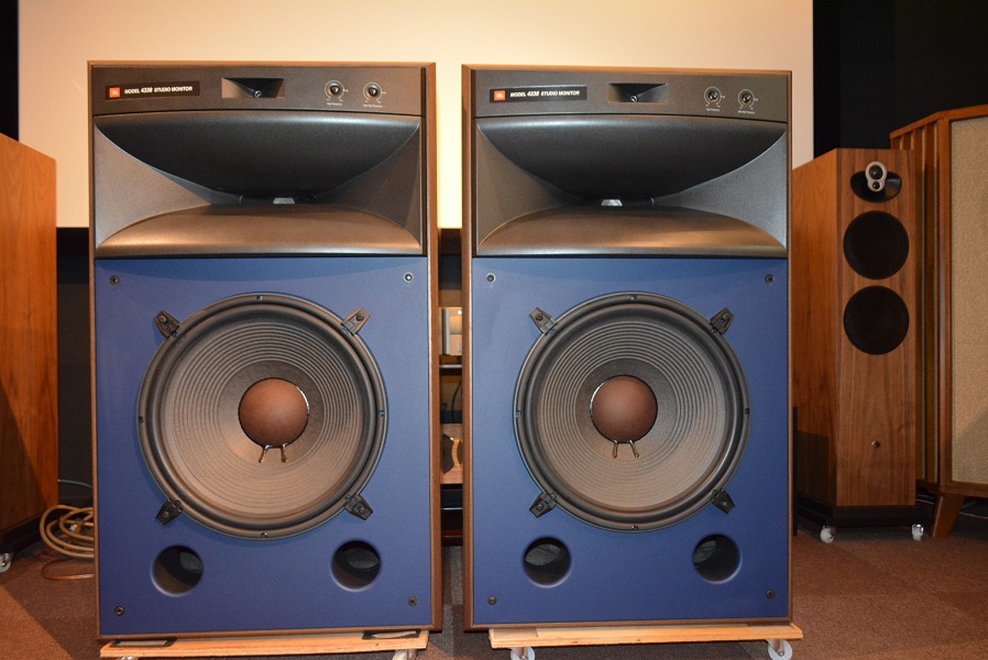 完売いたしました JBL 中古品 4338 3ウェイスタジオモニター