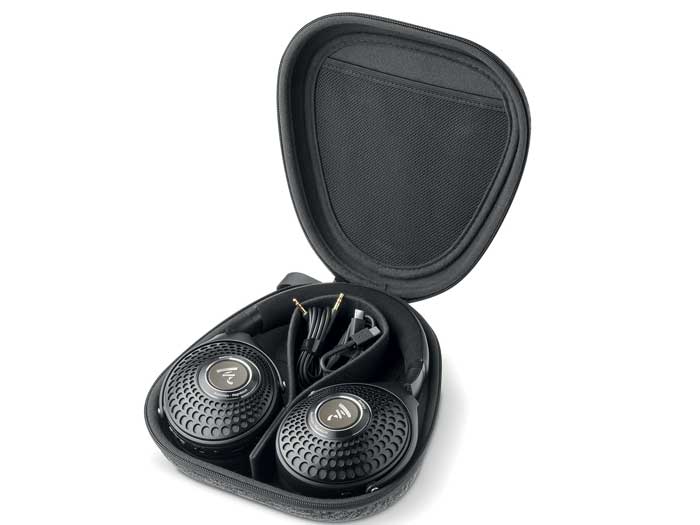 新色Deep Black発売 FOCAワイヤレスヘッドフォン BATHYS（バティス