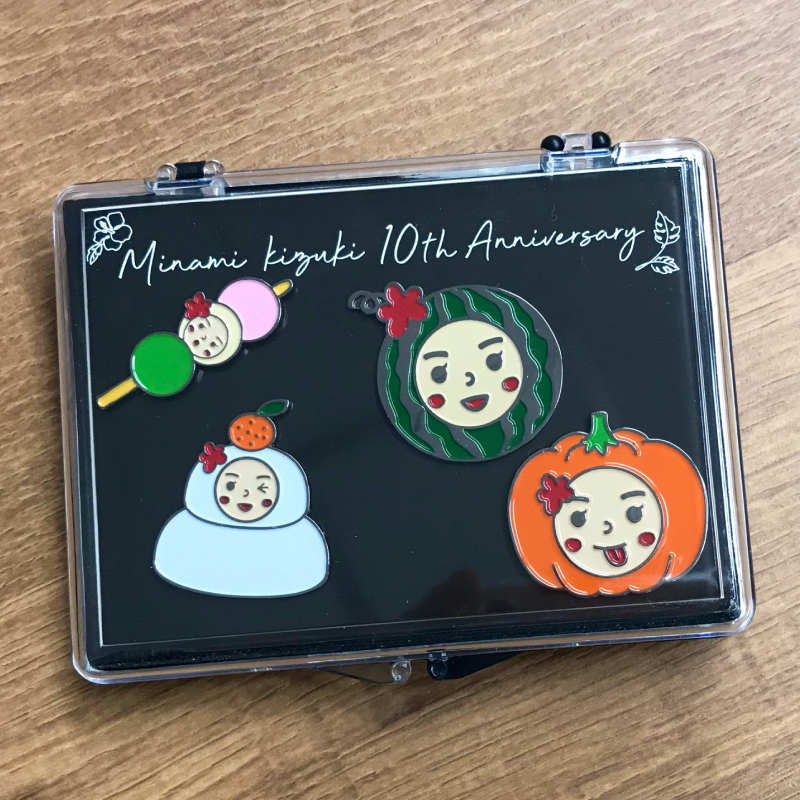 ウタアシビ10周年記念ツアー みなみちゃんピンバッジセット | 城 南海