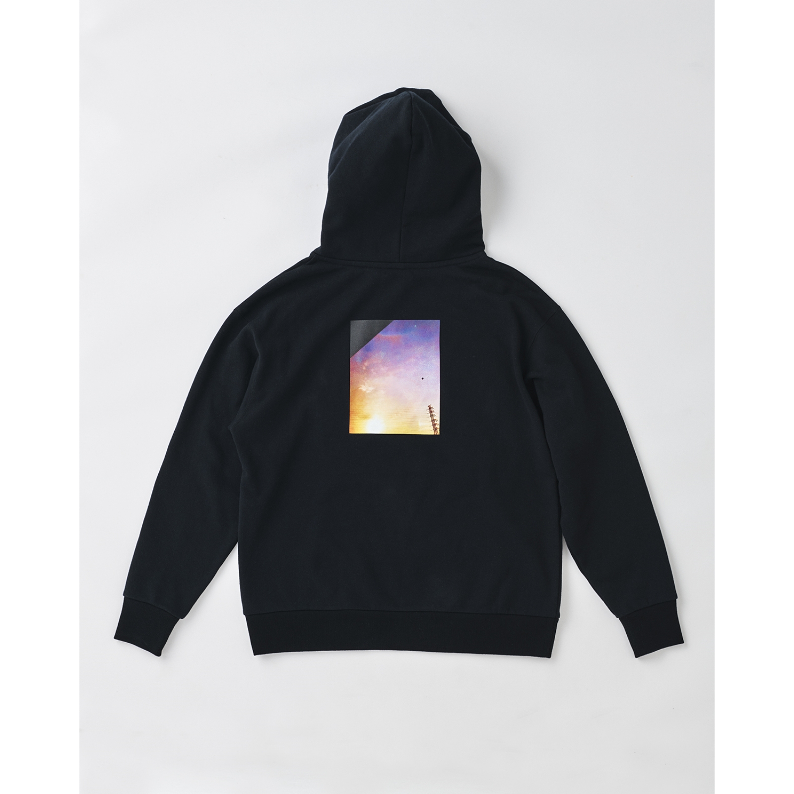 huhu フーディ〉PHOTO PRINT | Yui Aragaki × Ginza huhu hoodie STORE