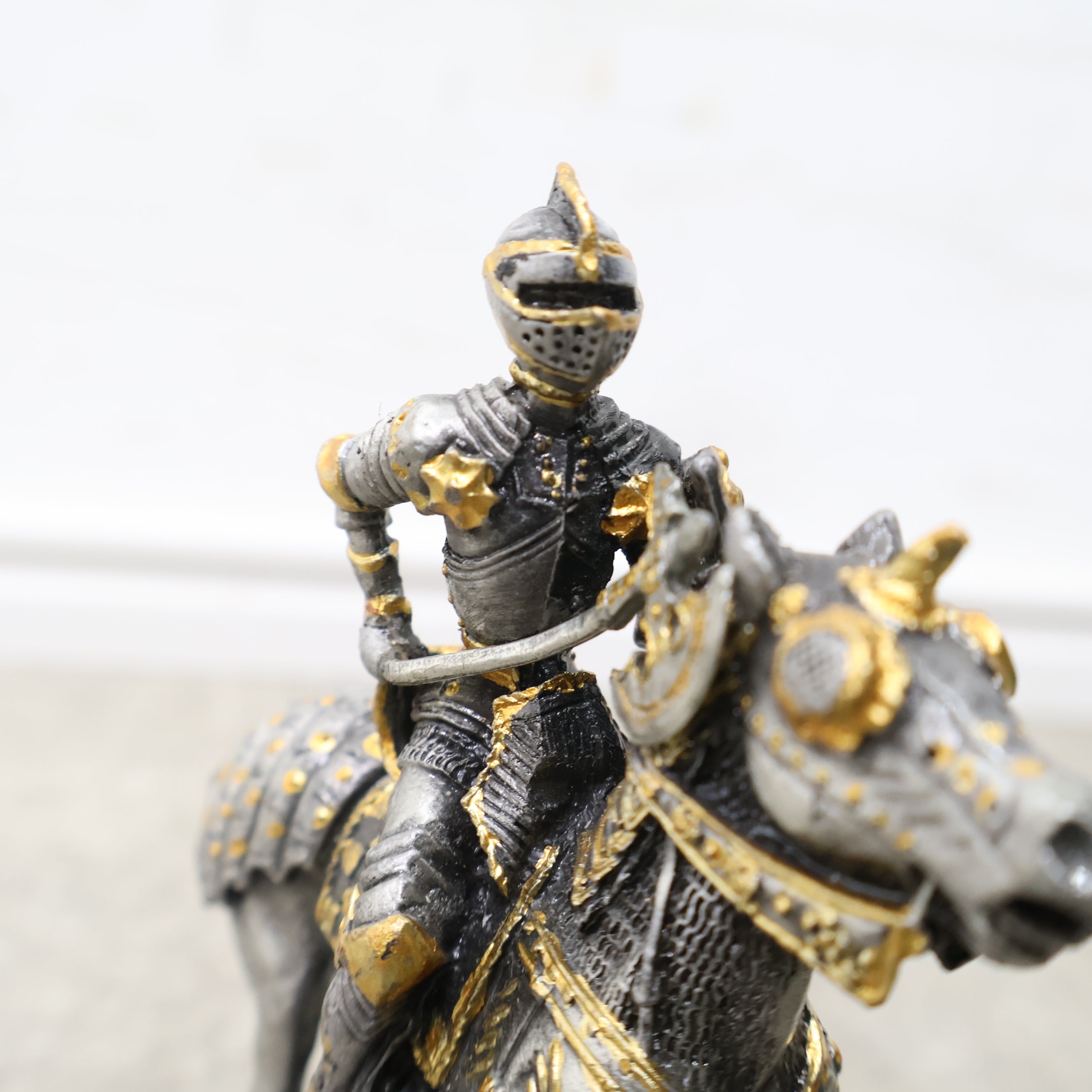 馬に乗った騎士のオブジェ – バナルオンラインショップ（BANUL）の通販