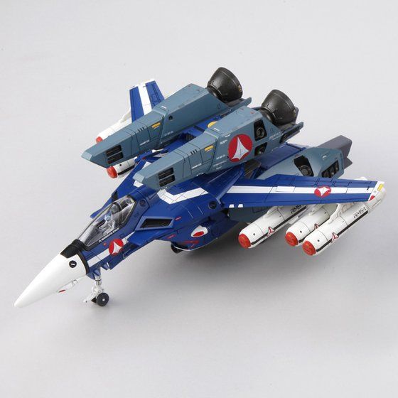 1/72 VF-1Jスーパーバルキリー マクシミリアン・ジーナス機 【2次