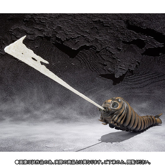 S.H.MonsterArts モスラ（幼虫）＆バトラ（幼虫）セット | フィギュア