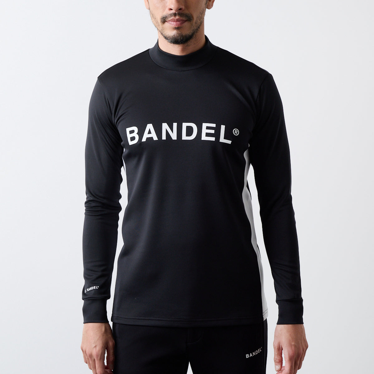 インシームスウィッチ長袖モックネック – BANDEL®︎｜公式オンラインストア