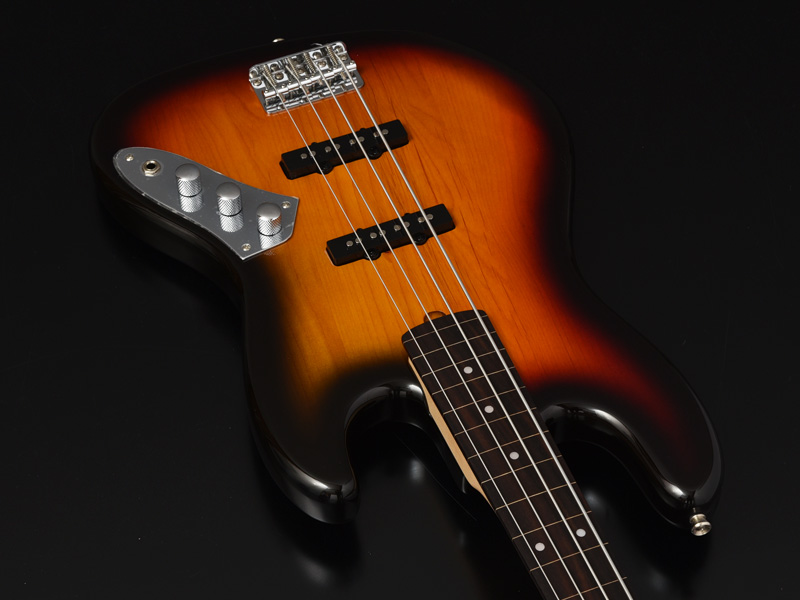 BJB-1R-FL 3TS (Bacchus / バッカス) エレキベース