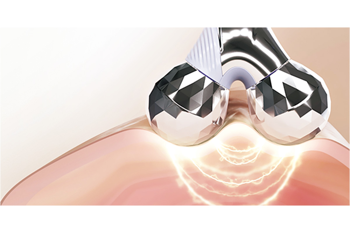 迷ったら「ReFa」で本当にいい？ 美顔器を60日ガチで使い続けた結果が