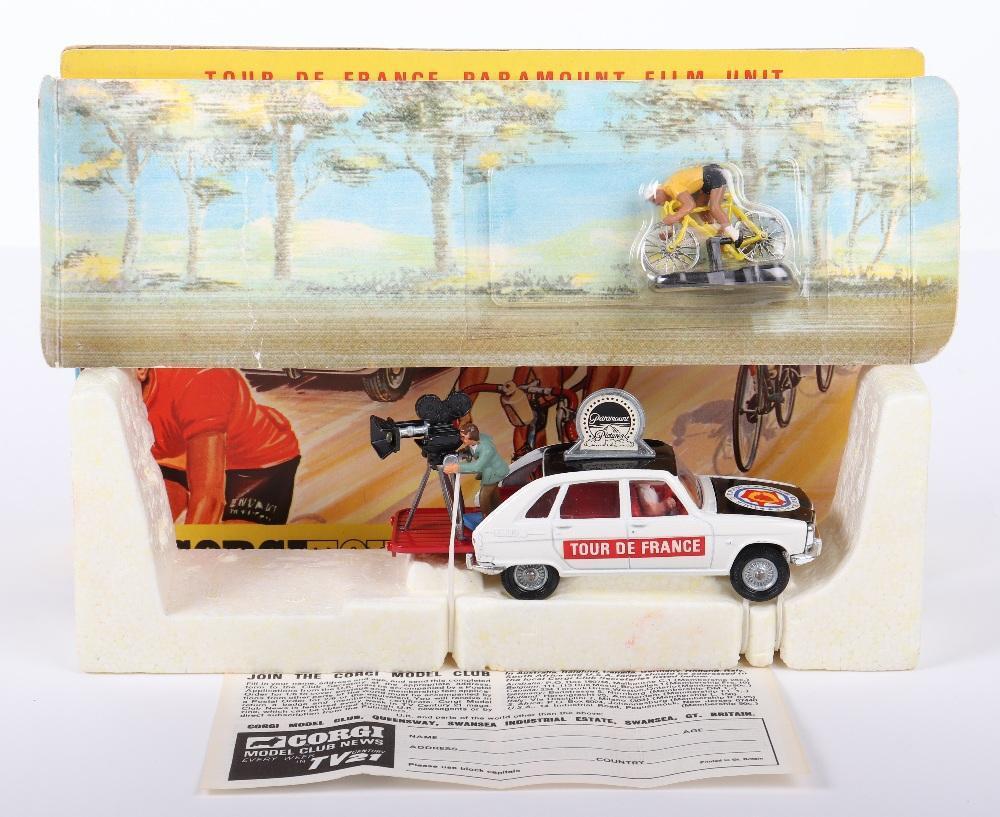 Corgi Toys Gift Set 13 Renault R16 Tour De France Paramount Film Unit