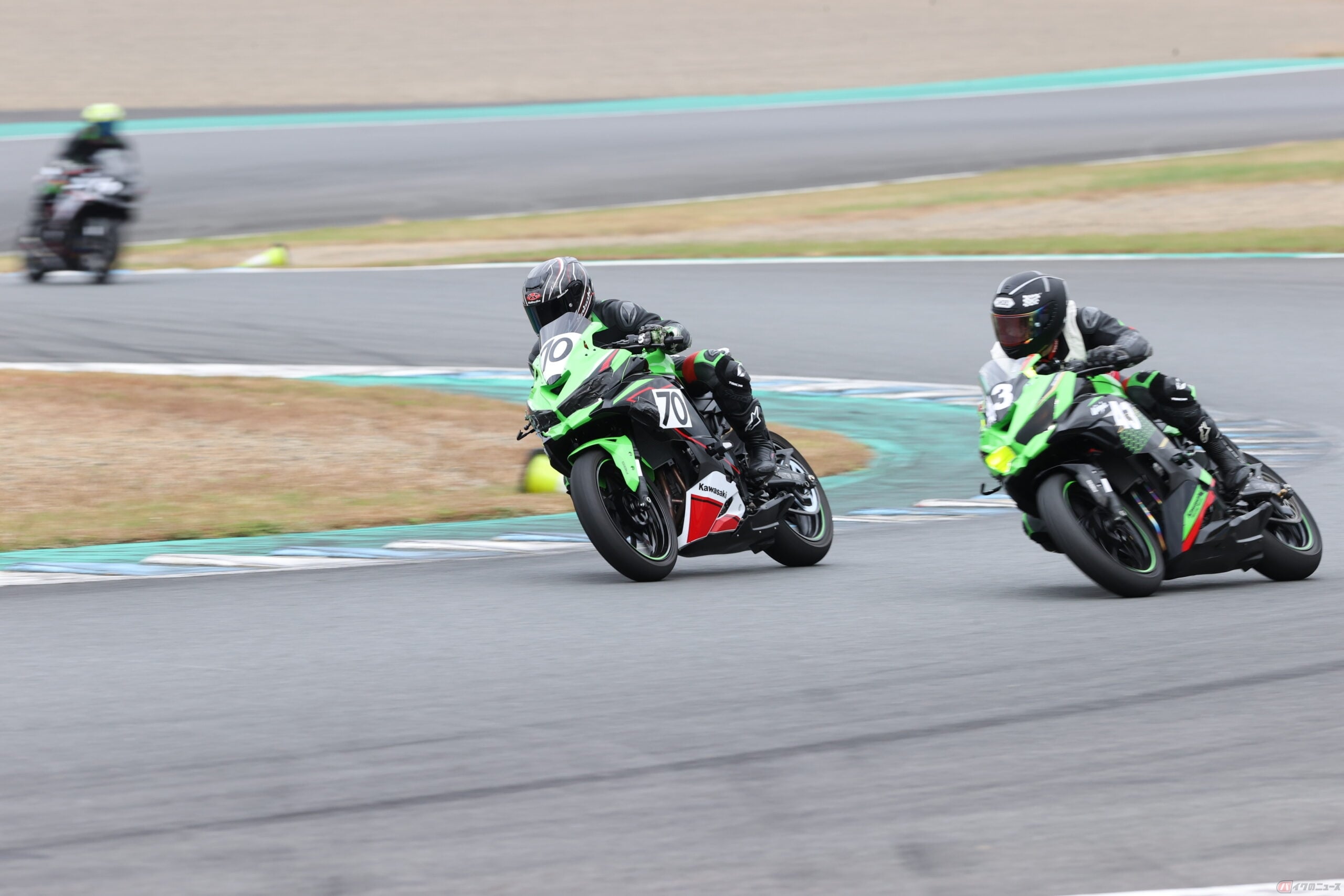 ホントに初心者でも参加可能!? カワサキ主催の「Ninja ZX-25R」ワン