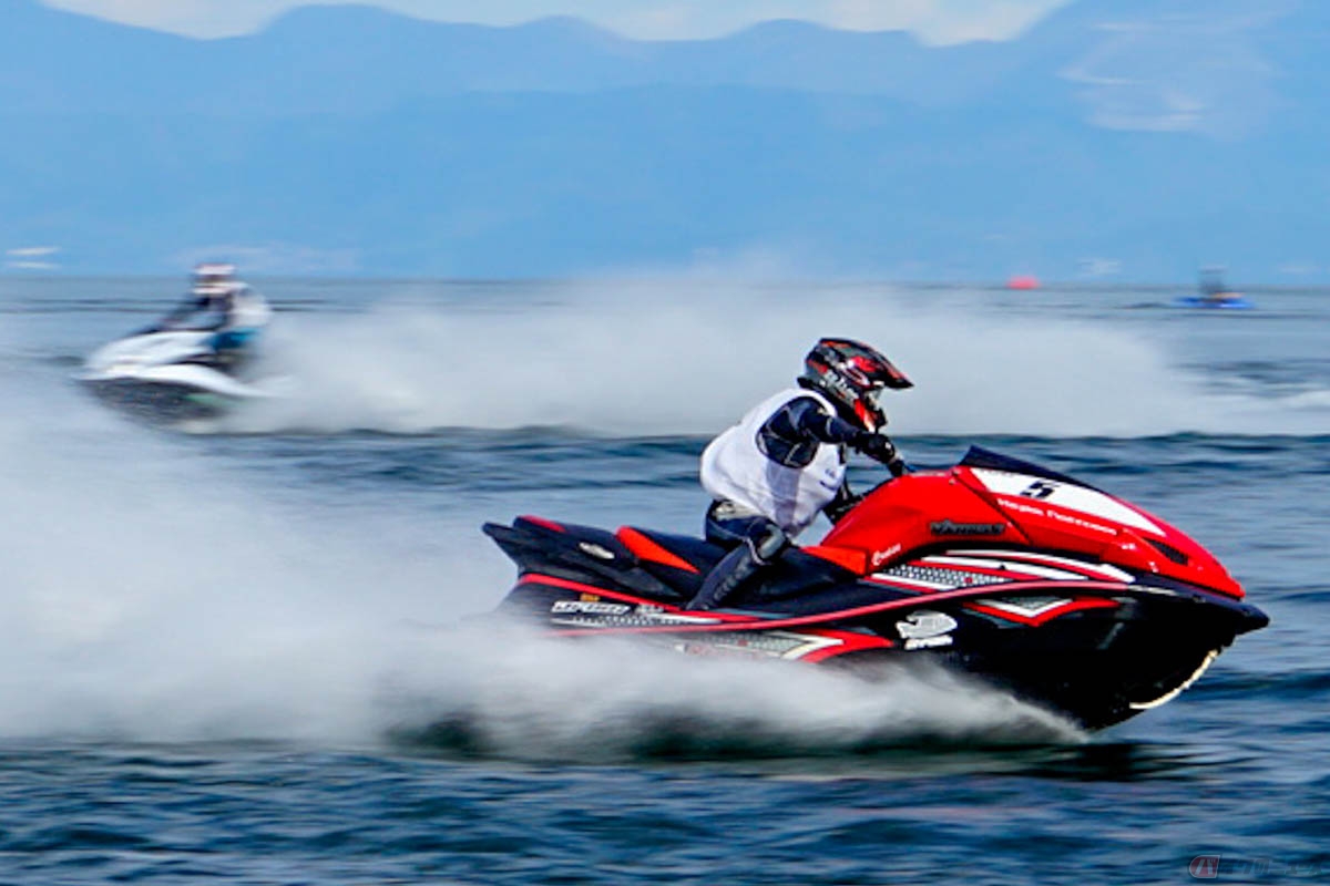 カワサキ「KAZE JETSKI Enjoy耐久in琵琶湖」 ライダーのマナー向上を