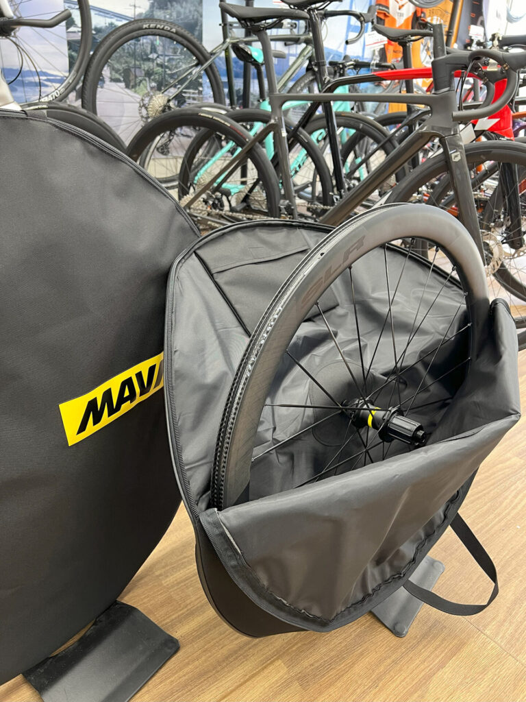MAVIC ホイールの運搬・保護に便利なホイールバッグ – スポーツ