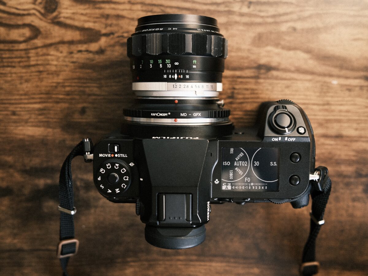 GFX × オールドレンズ。「MINOLTA MC ROKKOR-PG 58mm F1.2」 | BORN