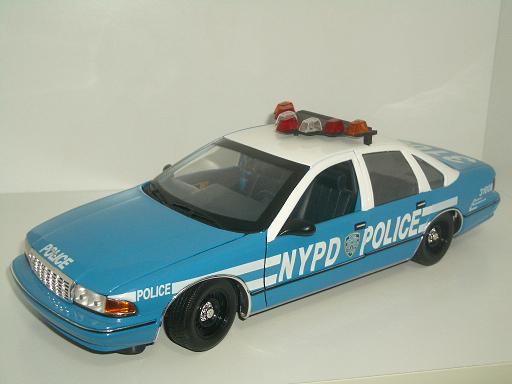 1/18・UTmodels・シボレー カプリス～NYPD仕様 | コーフォー帝国
