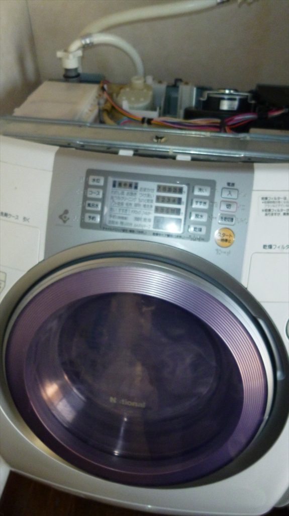ナショナル洗濯機NA-V81水漏れ - 店長の日記2