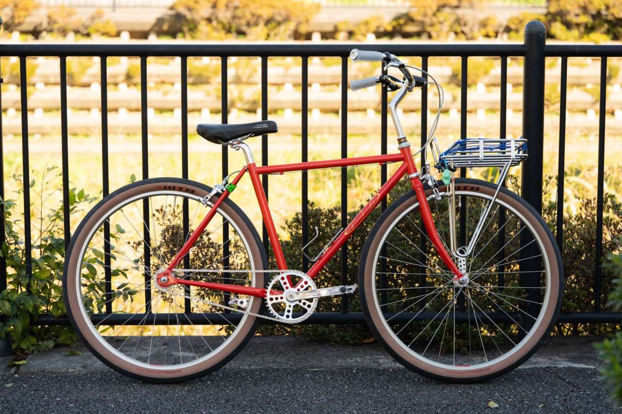 VELOCITY* cliffhanger rim (black/silver) - BLUE LUG ONLINE STORE