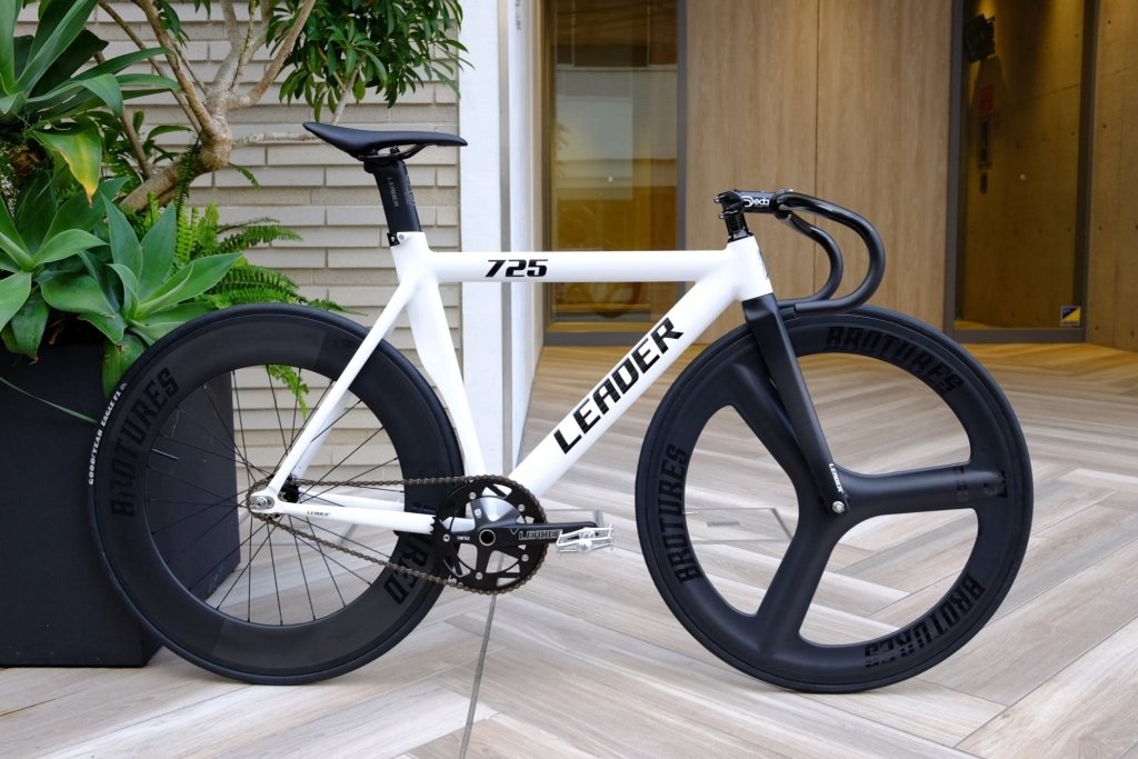 ☆ BROTURES T3 PRO カーボン バトン リア ホイール ブルーラグ