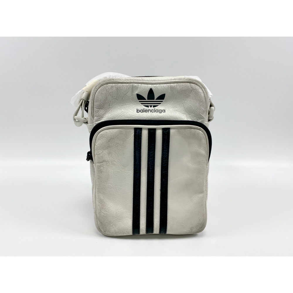 バレンシアガ アディダスコラボ クロスボディバッグ 白 レザー 721850
