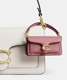 スモール アップル バッグ チャーム（キーホルダー）｜COACH（コーチ