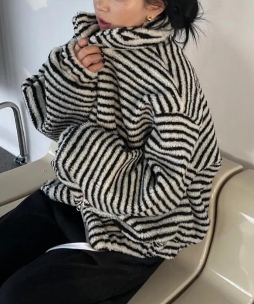 ストライプ柄ハイネックフリースジャケット（その他アウター