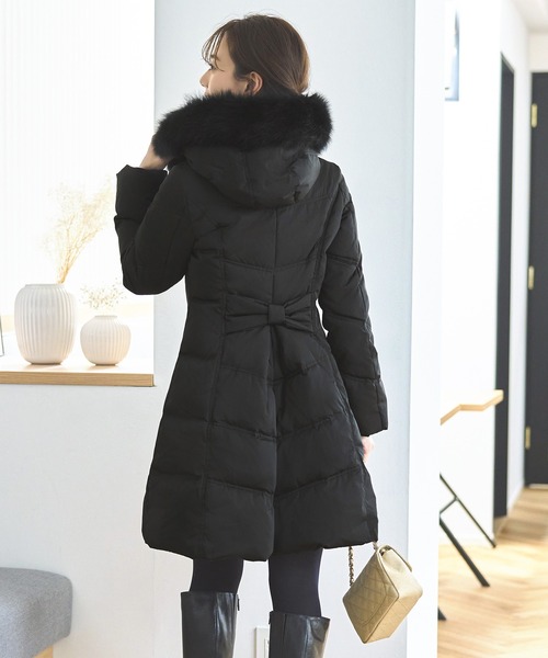 フォックスファーバッスルスタイルダウンコート ｜ レディース