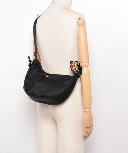 SMALL MESSENGER BAG / スモールメッセンジャーバッグ（メッセンジャー