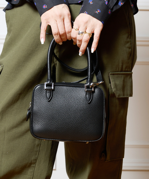 セール】【LAURA DI LUCA/ラウラディルカ 】別注ストラップ付きミニ