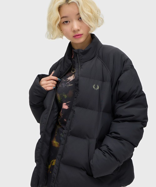 FRED PERRY（フレッドペリー）の「Raglan Sleeve Padded Jacket