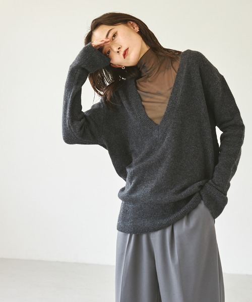 TODAYFUL（トゥデイフル）の「Vネックカシミヤニット（ニット/セーター