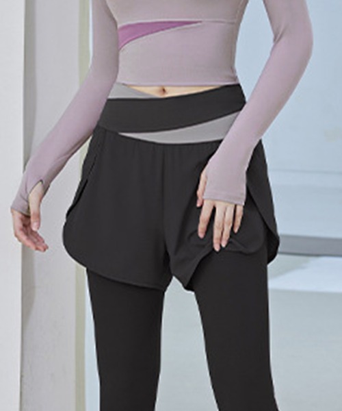 セール】【大きいサイズ有/吸汗速乾/ストレッチ有】長袖ヨガウェア